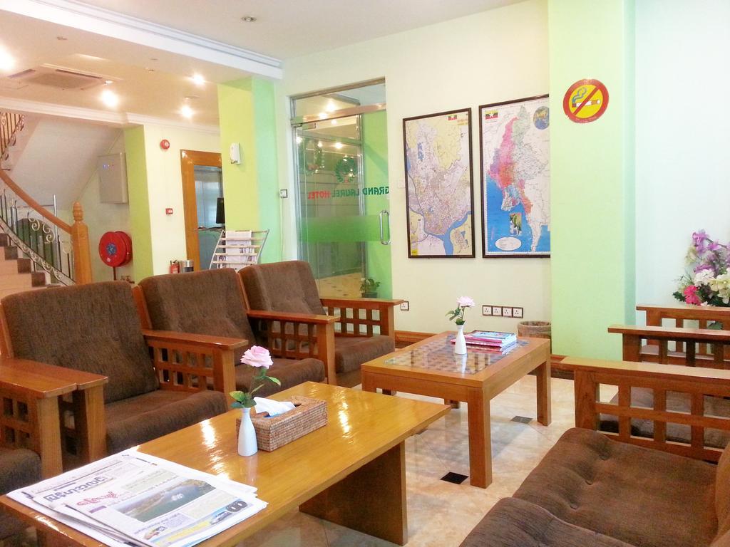 Grand Laurel Hotel Yangon Ngoại thất bức ảnh