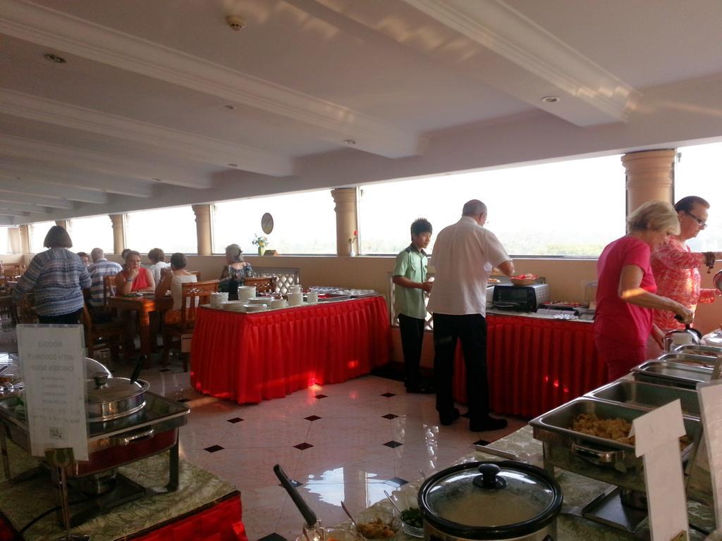 Grand Laurel Hotel Yangon Ngoại thất bức ảnh