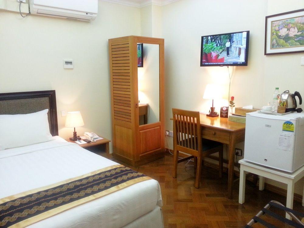 Grand Laurel Hotel Yangon Ngoại thất bức ảnh