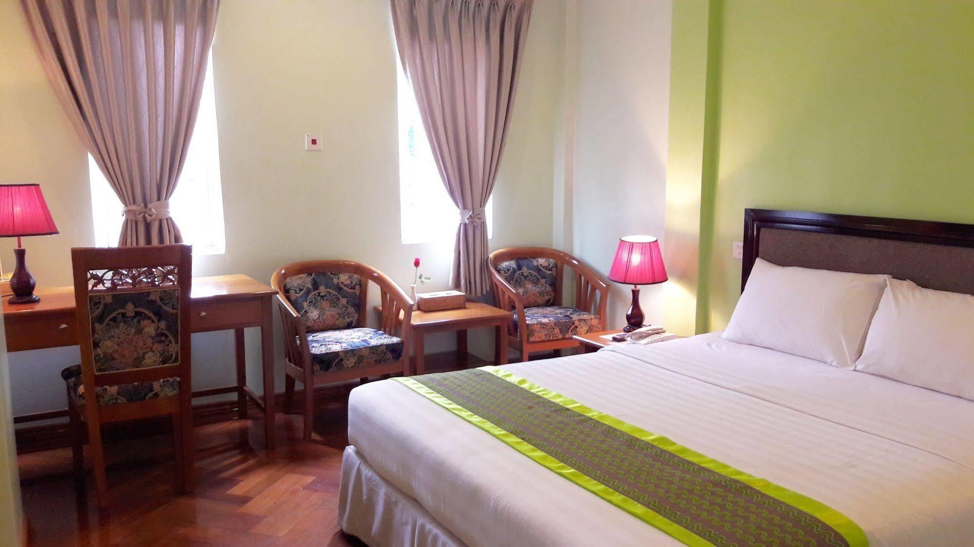 Grand Laurel Hotel Yangon Ngoại thất bức ảnh