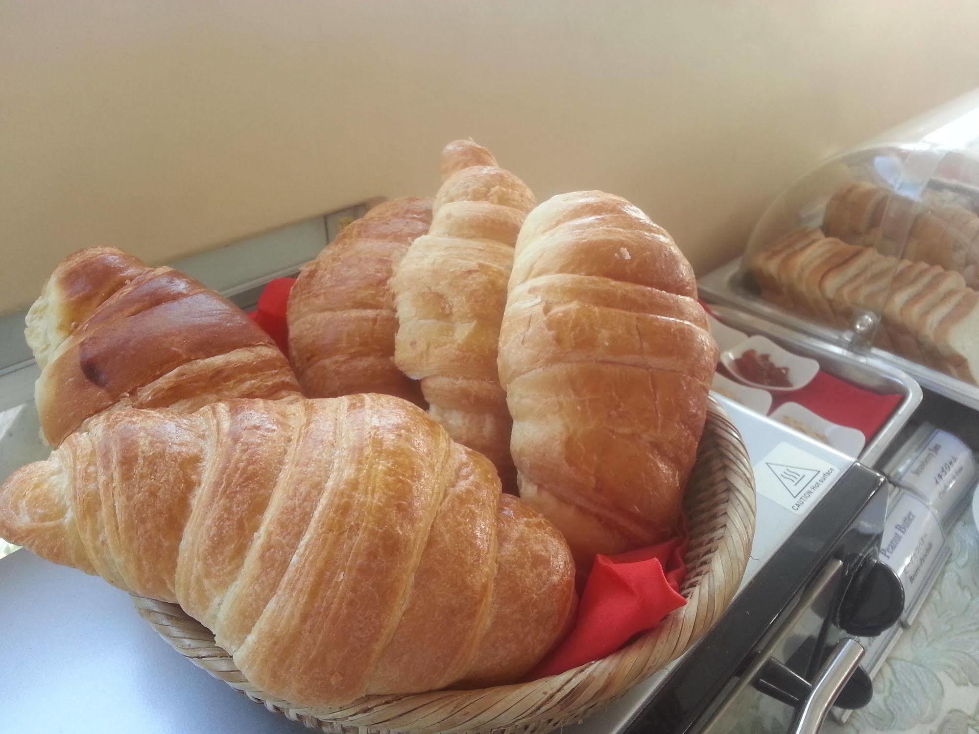 Grand Laurel Hotel Yangon Ngoại thất bức ảnh